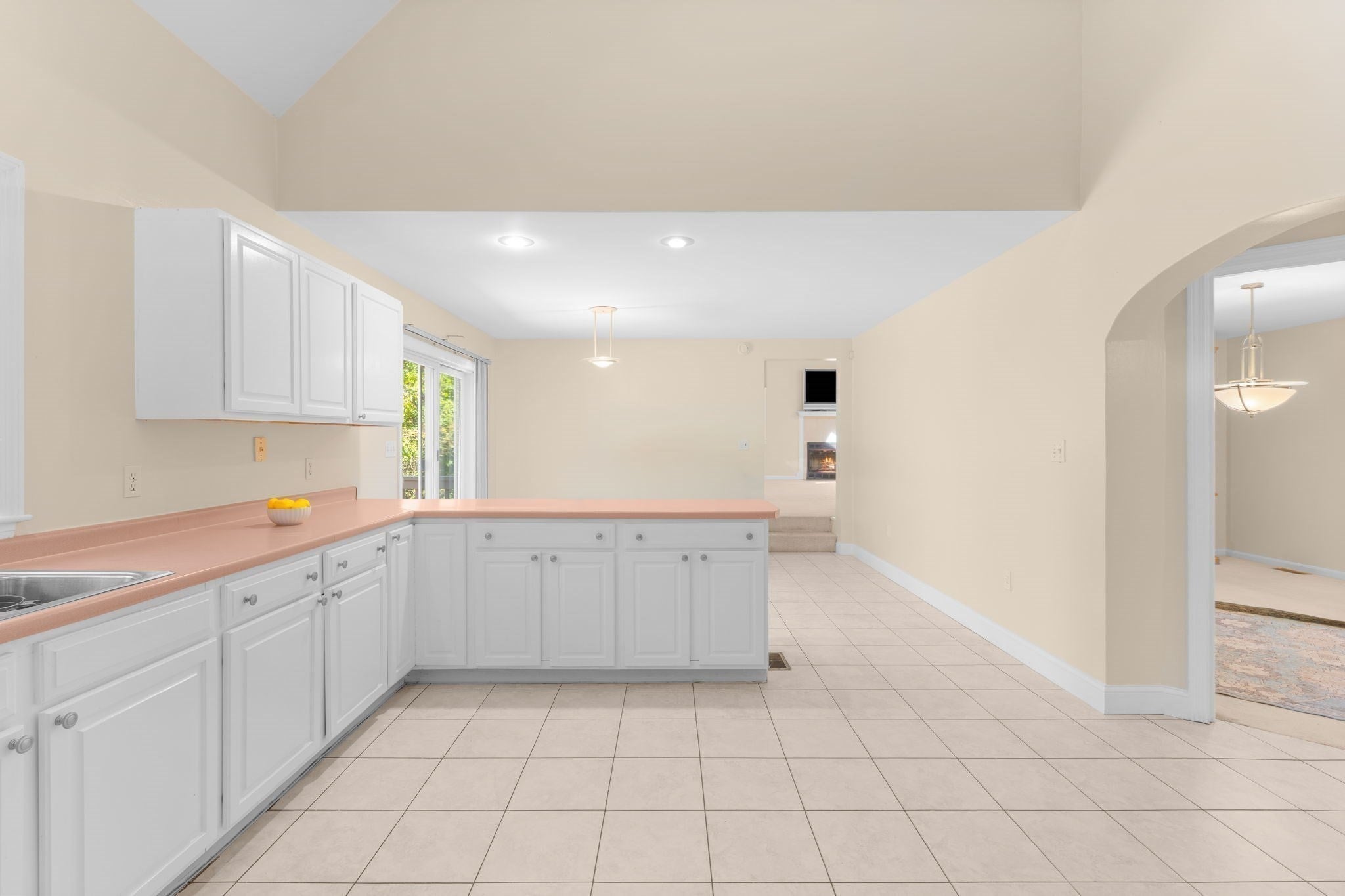 51 Goodnow Ln, Framingham, MA Photo #9