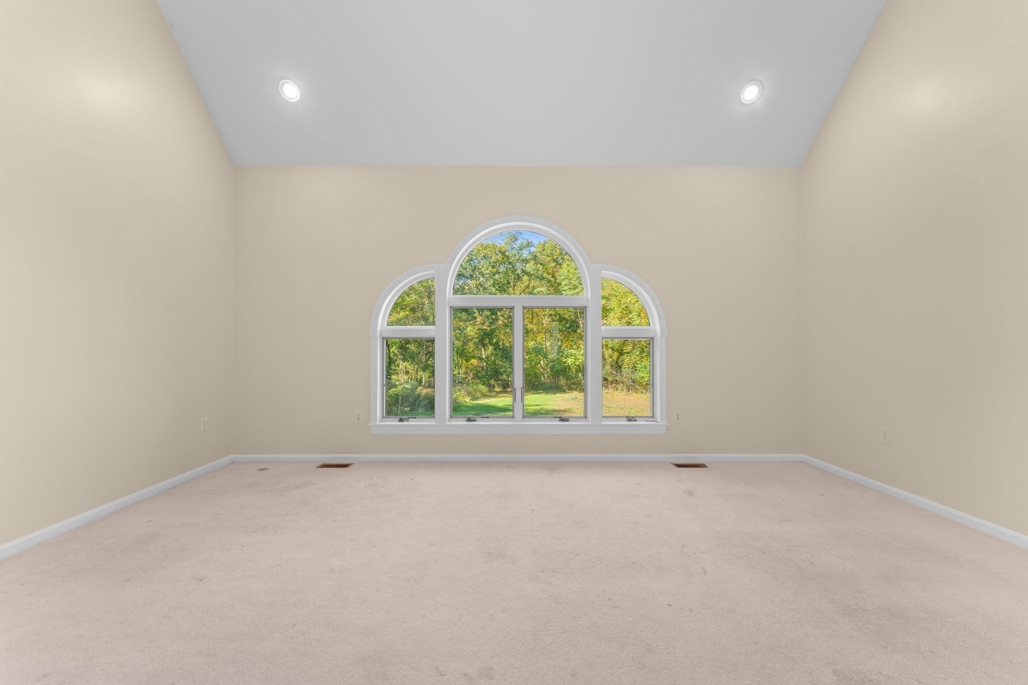 51 Goodnow Ln, Framingham, MA Photo #3
