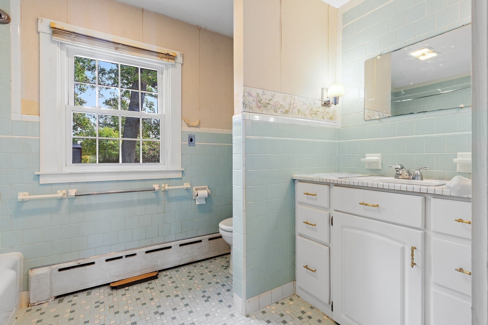 28 Lake St, Acushnet, MA, 28 Lake St, Acushnet, MA Photo #25
