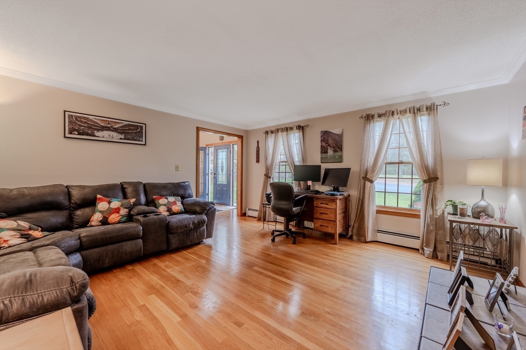 41 Indian Hill Rd