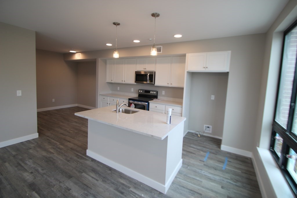 629 Washington Street 307