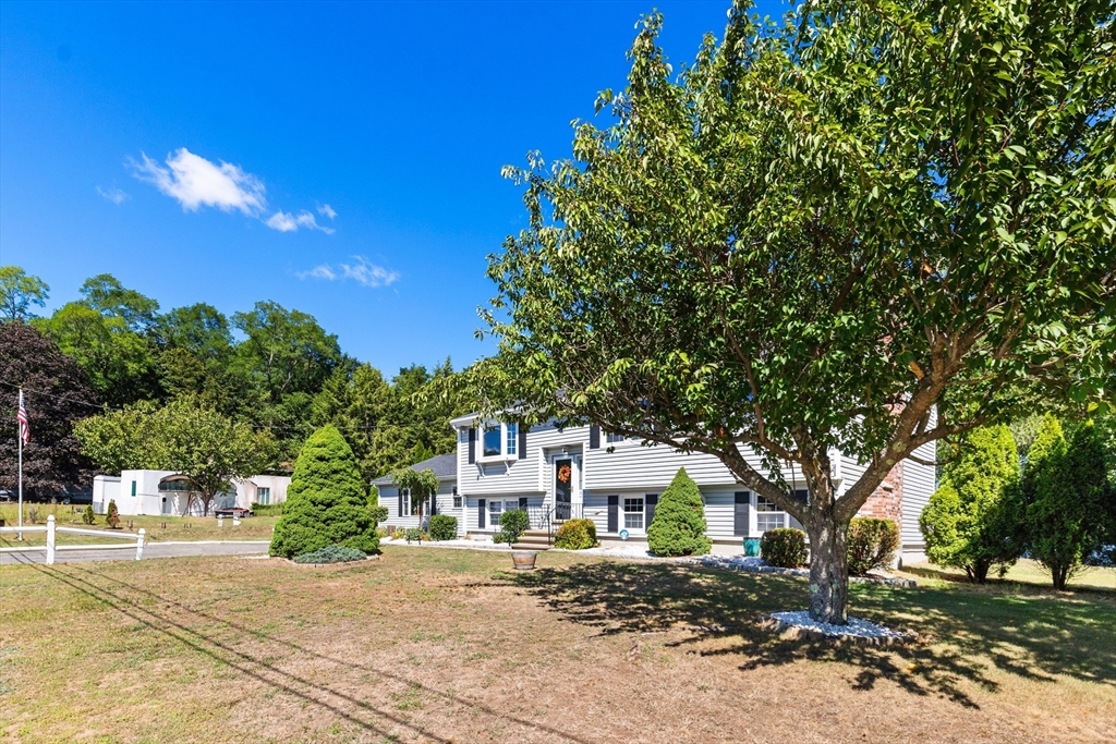10 Wentworth Drive