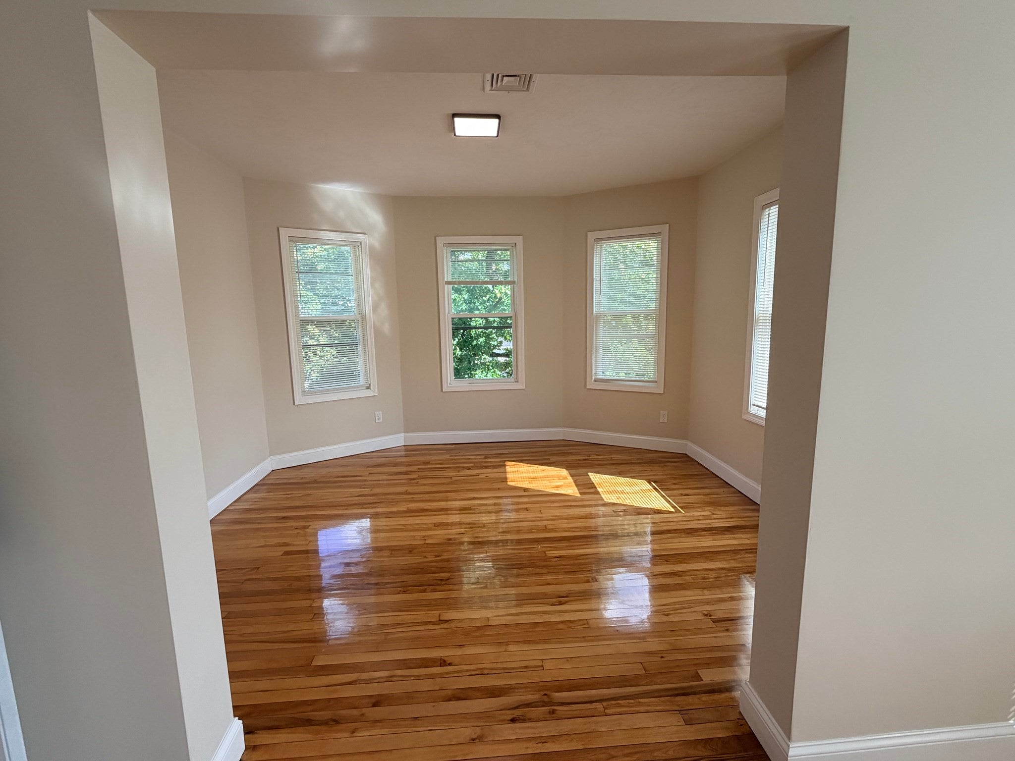 11 Louise Street #1, Worcester, MA, 11 Louise Street #1, Worcester, MA Photo #8
