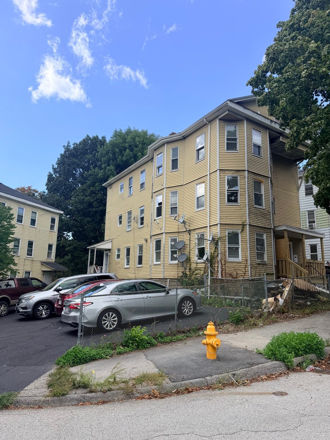 Photo of 11 Louise Street, Worcester, MA