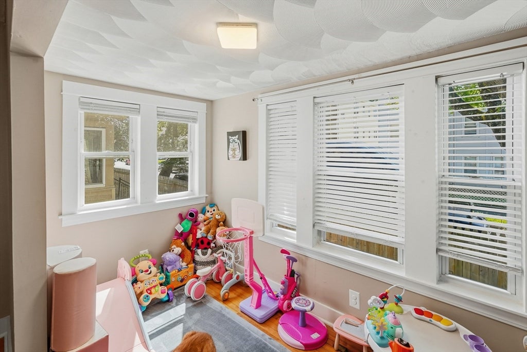 177-179 Pilgrim Ave, Worcester, MA, 177-179 Pilgrim Ave, Worcester, MA Photo #18