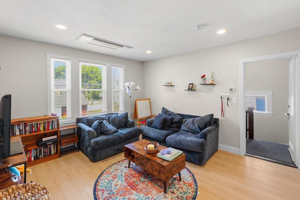 177-179 Pilgrim Ave, Worcester, MA, 177-179 Pilgrim Ave, Worcester, MA Photo #28