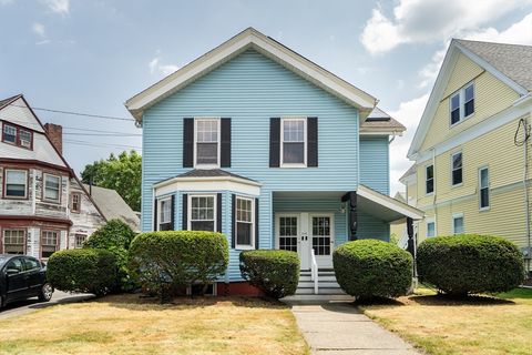 548 High St Medford MA 02155