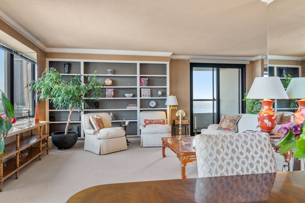 85 East India Row 18B