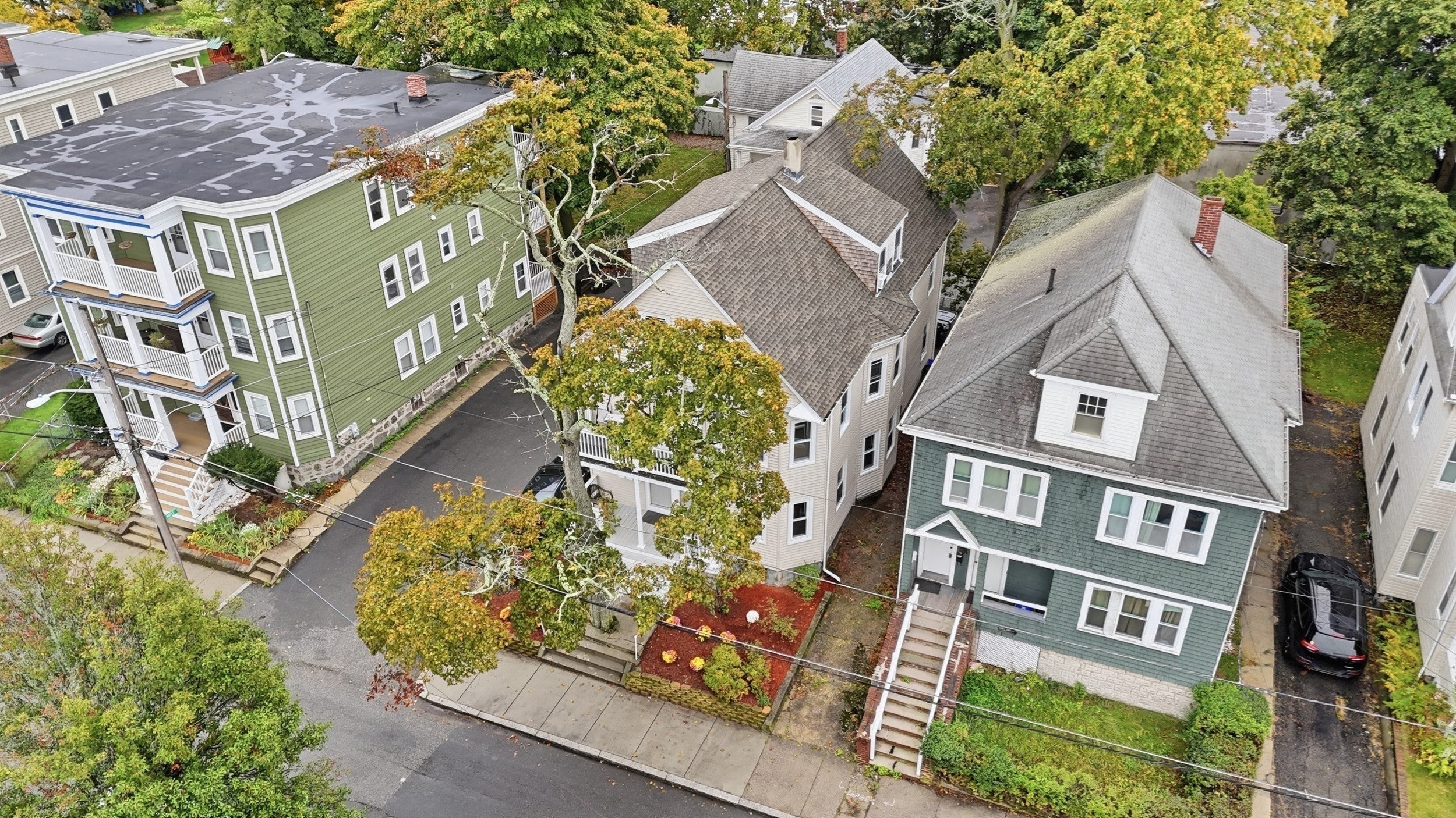 33-35 Upham St
