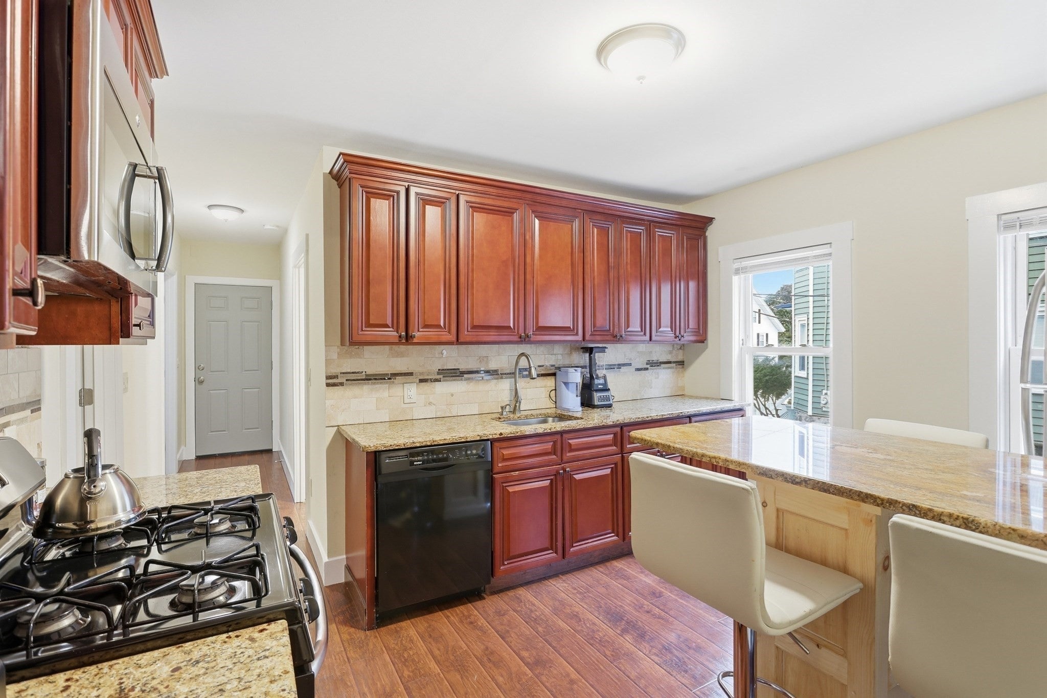 33-35 Upham St, Malden, MA Photo #33