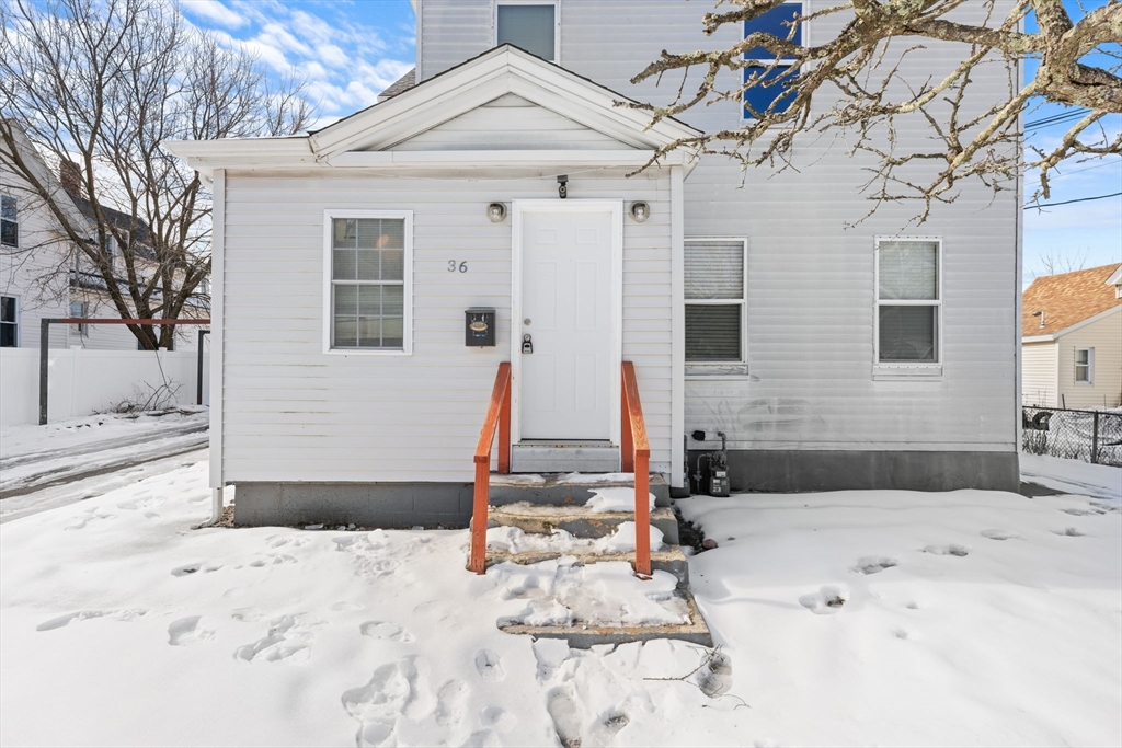 34 Clapp St