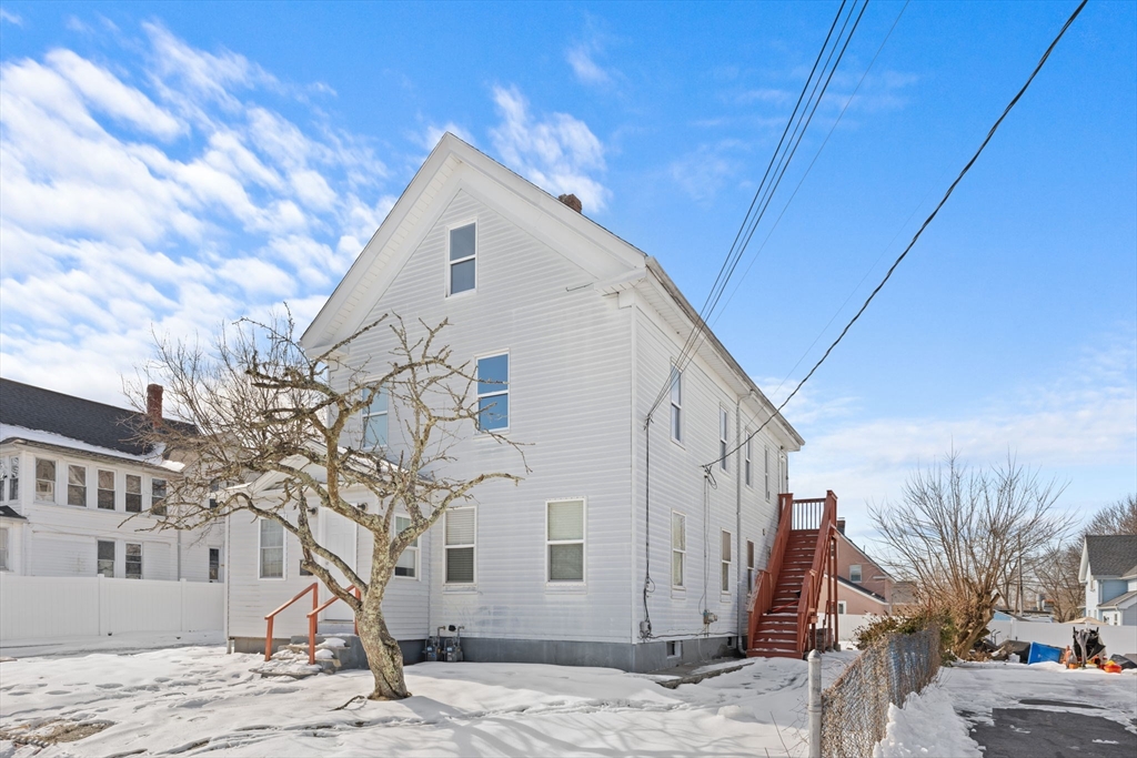34 Clapp St