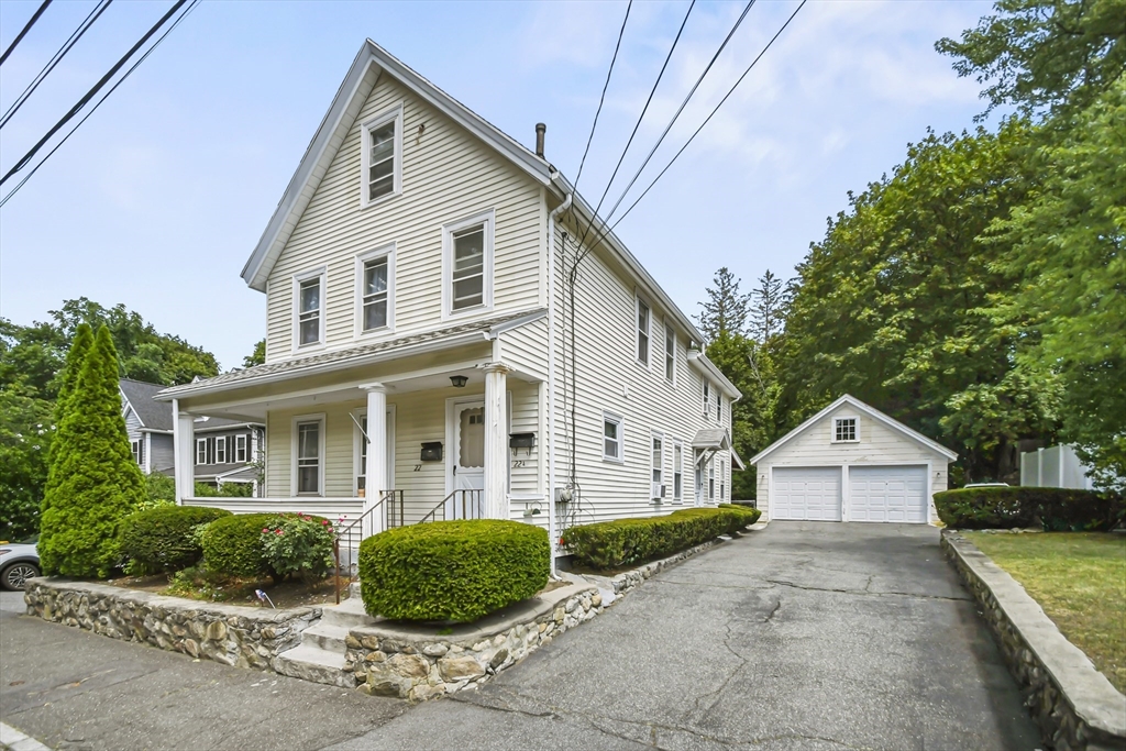 22 Beacon St