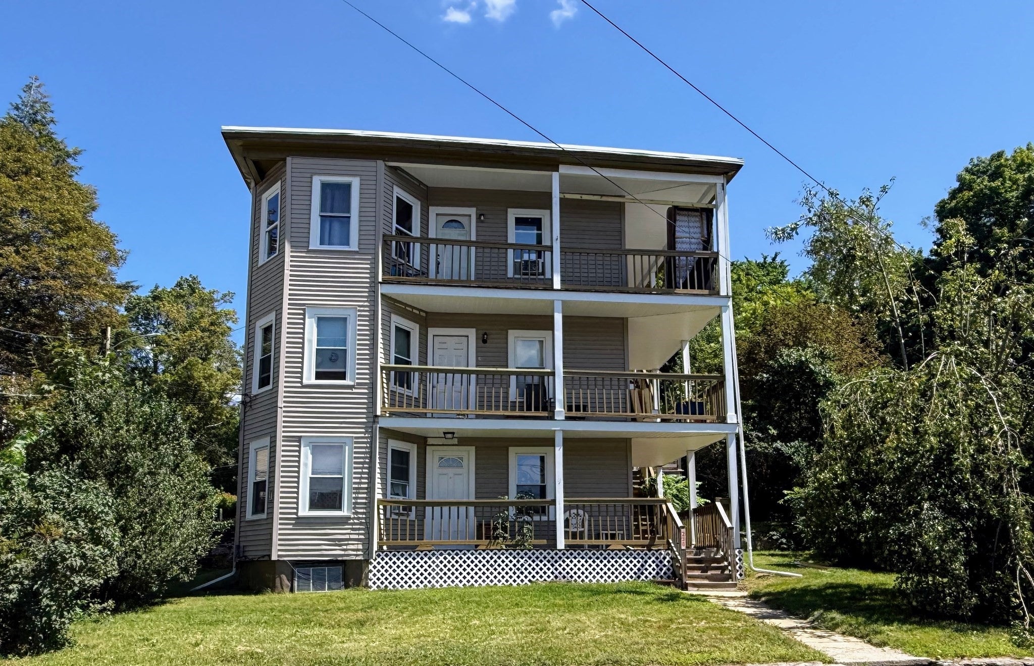 238 Pleasant St, Southbridge, MA, 238 Pleasant St, Southbridge, MA Photo #1