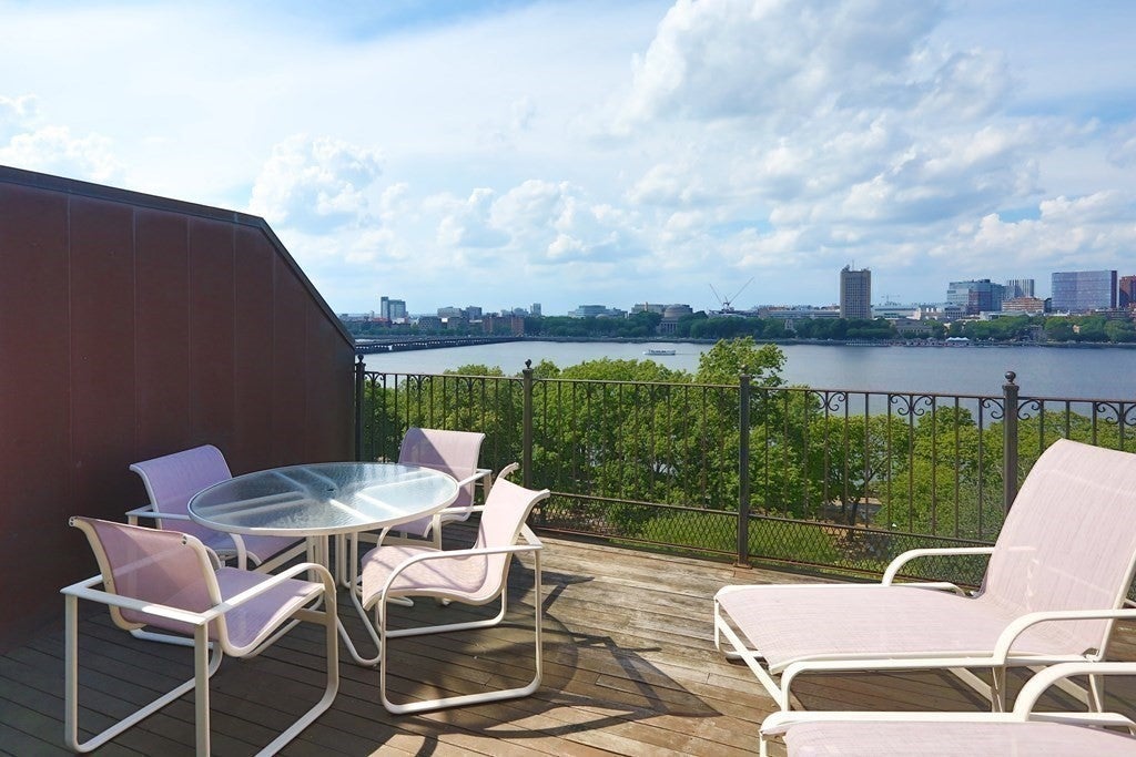 412 Beacon Street #9, Boston, MA Photo #10