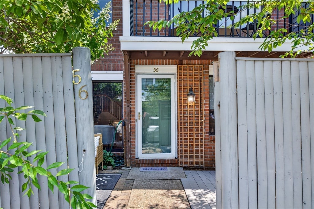 56 Laurelwood Dr #56, Stoughton, MA, 56 Laurelwood Dr #56, Stoughton, MA Photo #31