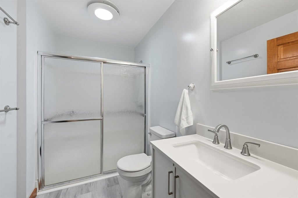 15 Thompson Rd, Hubbardston, MA, 15 Thompson Rd, Hubbardston, MA Photo #26