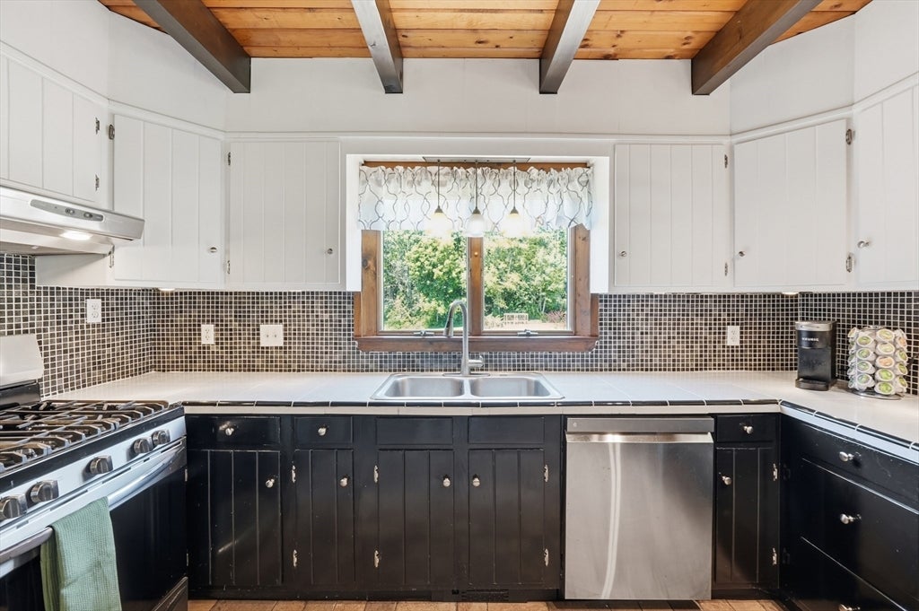 15 Thompson Rd, Hubbardston, MA, 15 Thompson Rd, Hubbardston, MA Photo #9