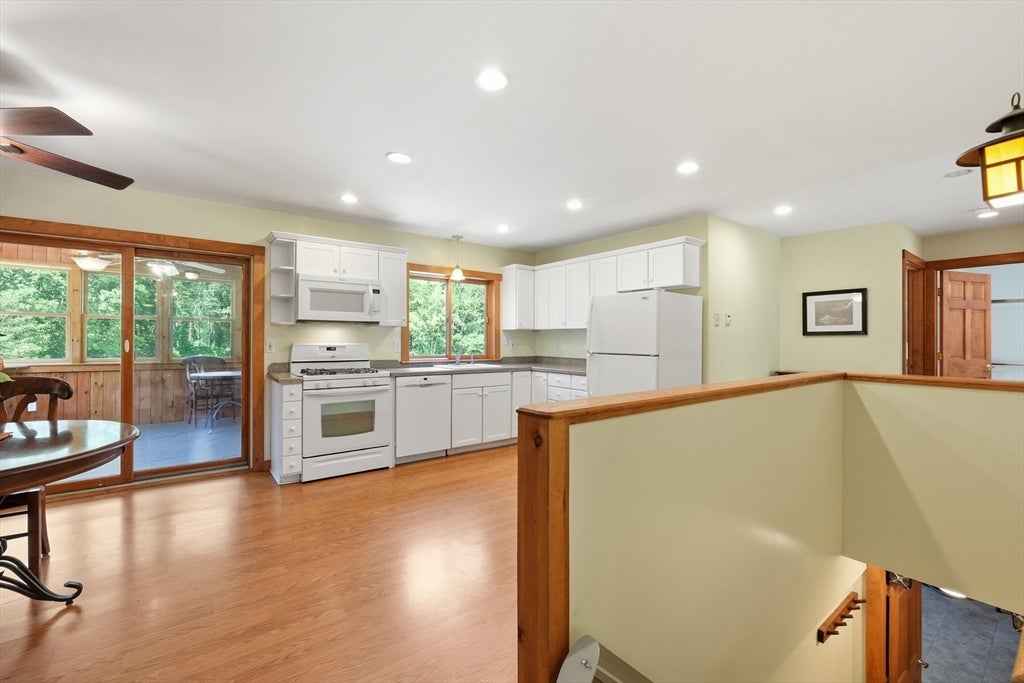 15 Thompson Rd, Hubbardston, MA, 15 Thompson Rd, Hubbardston, MA Photo #23