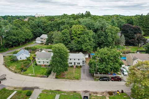 Photo of 30 Thayer Ave #30, Weymouth, MA 02188 (MLS # 73493284)