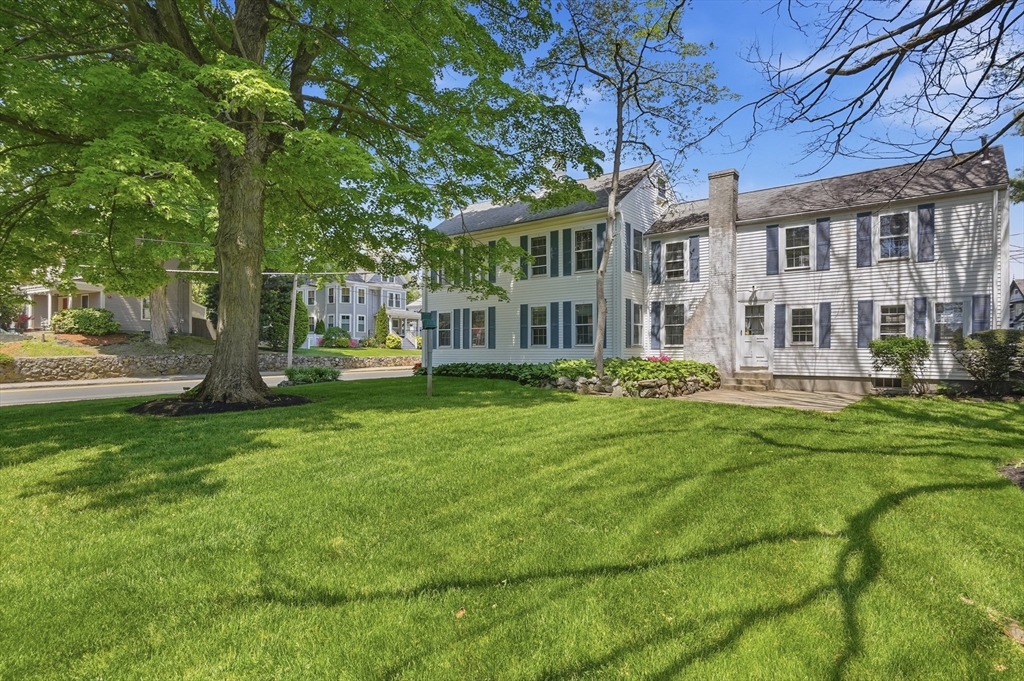 605 Main Street