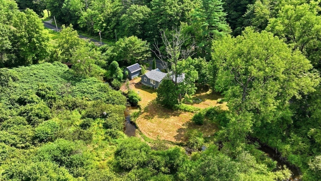 7 Depot Rd, Williamsburg, MA Photo #28