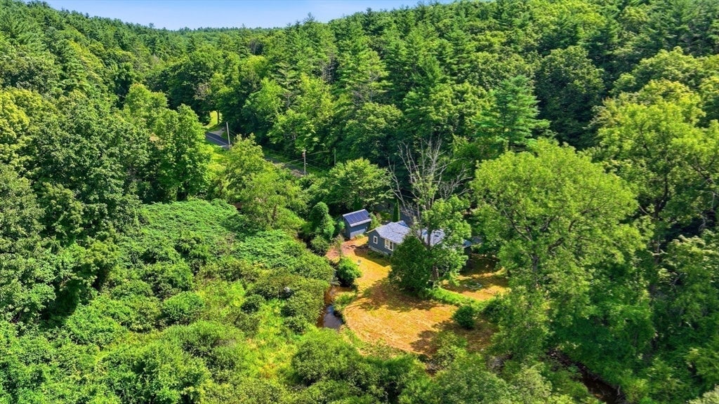 7 Depot Rd, Williamsburg, MA Photo #31