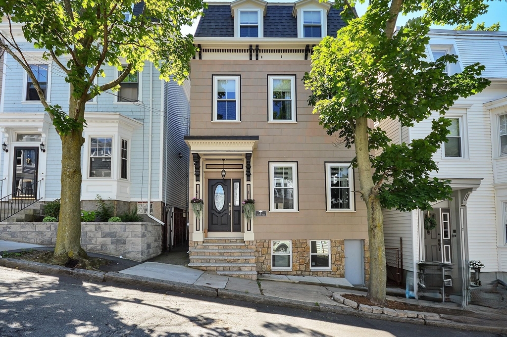9 Atlantic St