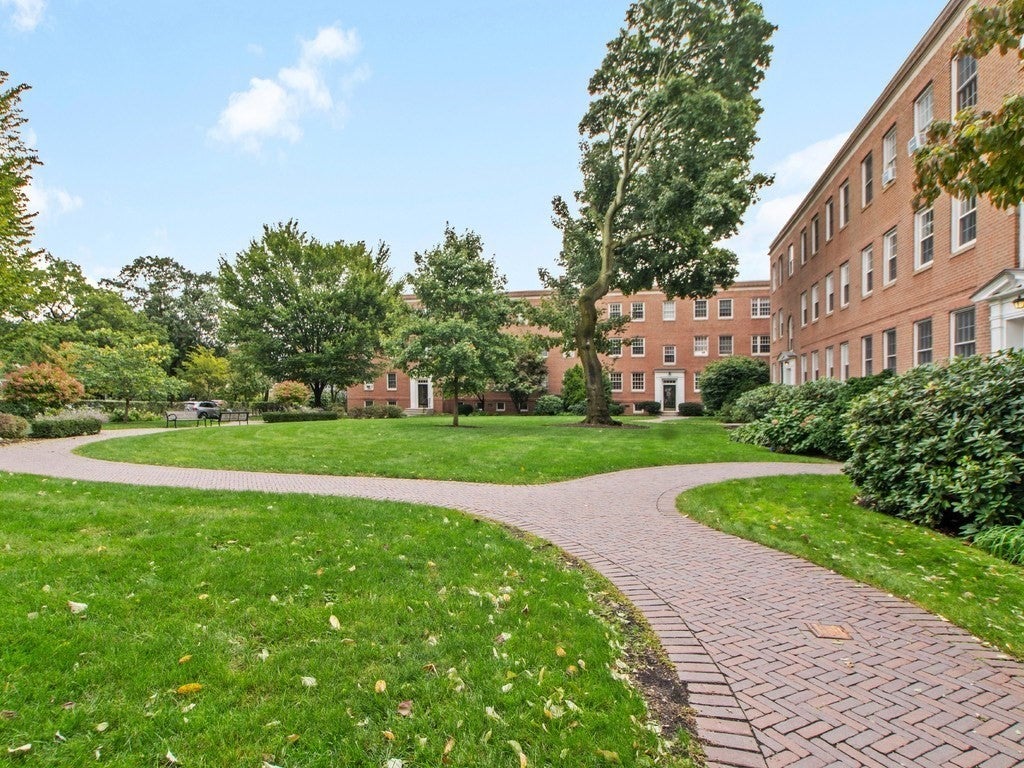 46 Browne St #5, Brookline, MA, 46 Browne St #5, Brookline, MA Photo #20