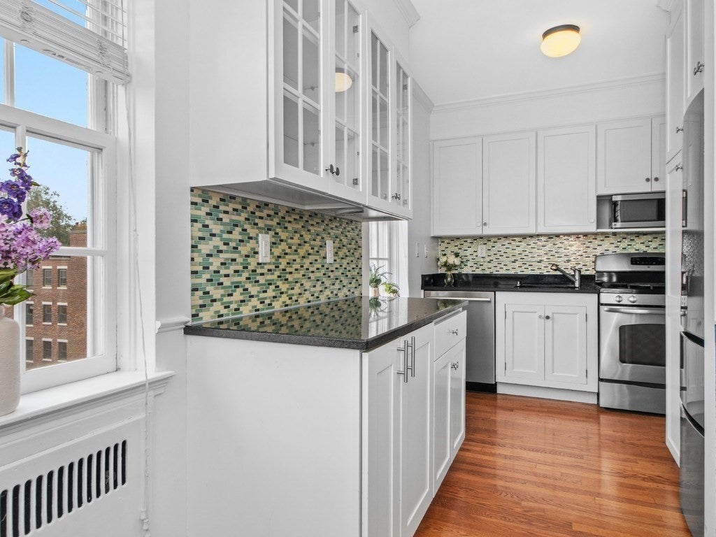 46 Browne St 5