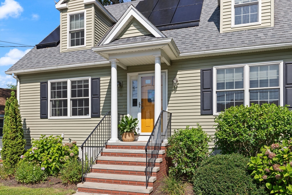 48 Mirror Lake Ave