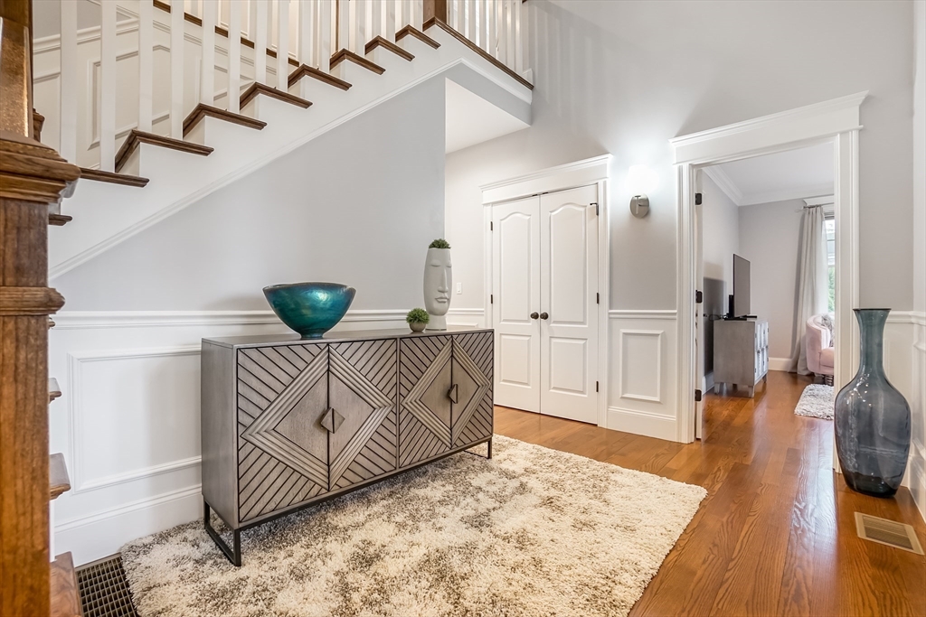 57 Walnut St, Newton, MA Photo #12