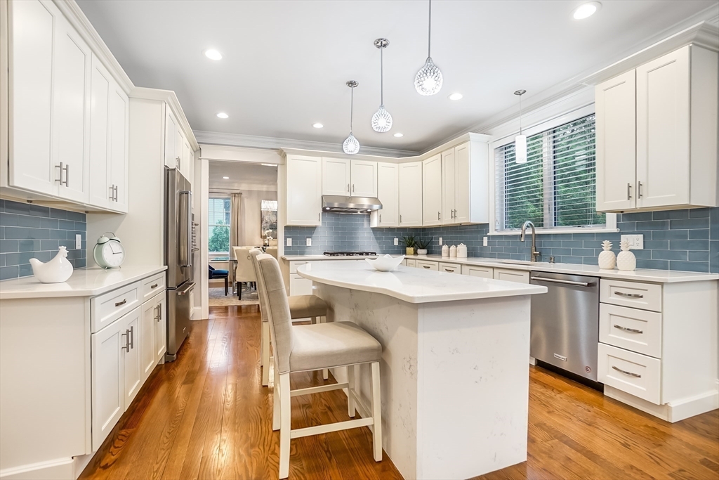 57 Walnut St, Newton, MA Photo #20