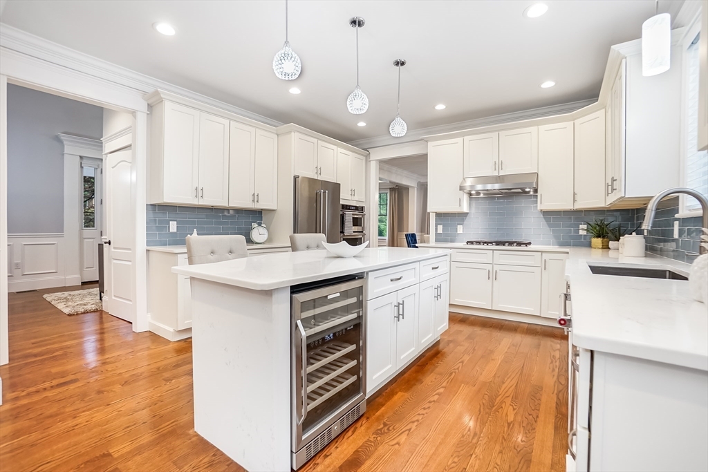 57 Walnut St, Newton, MA Photo #19