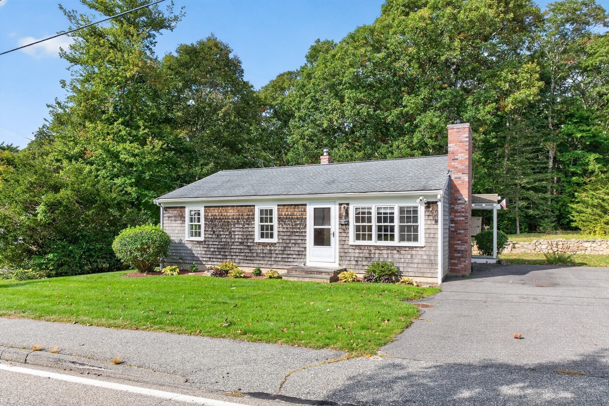 124 Homestead Ln, Falmouth, MA, 124 Homestead Ln, Falmouth, MA Photo #2