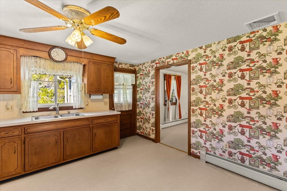18 Wildwood Ave, Taunton, MA, 18 Wildwood Ave, Taunton, MA Photo #21