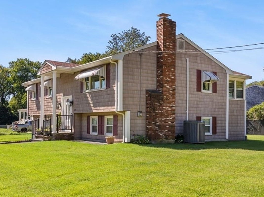 18 Wildwood Ave