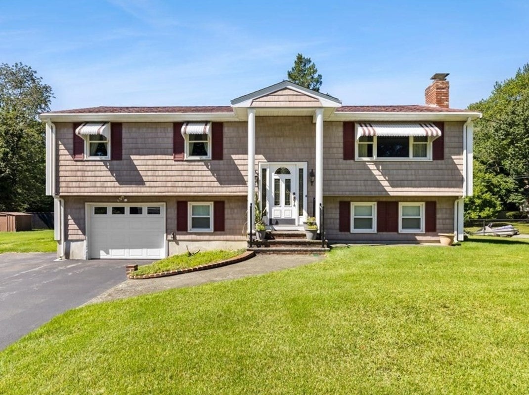 18 Wildwood Ave, Taunton, MA, 18 Wildwood Ave, Taunton, MA Photo #1
