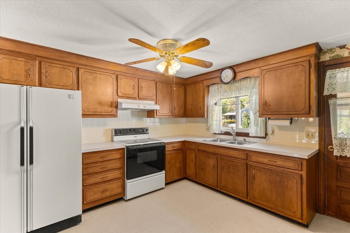 18 Wildwood Ave, Taunton, MA, 18 Wildwood Ave, Taunton, MA Photo #19