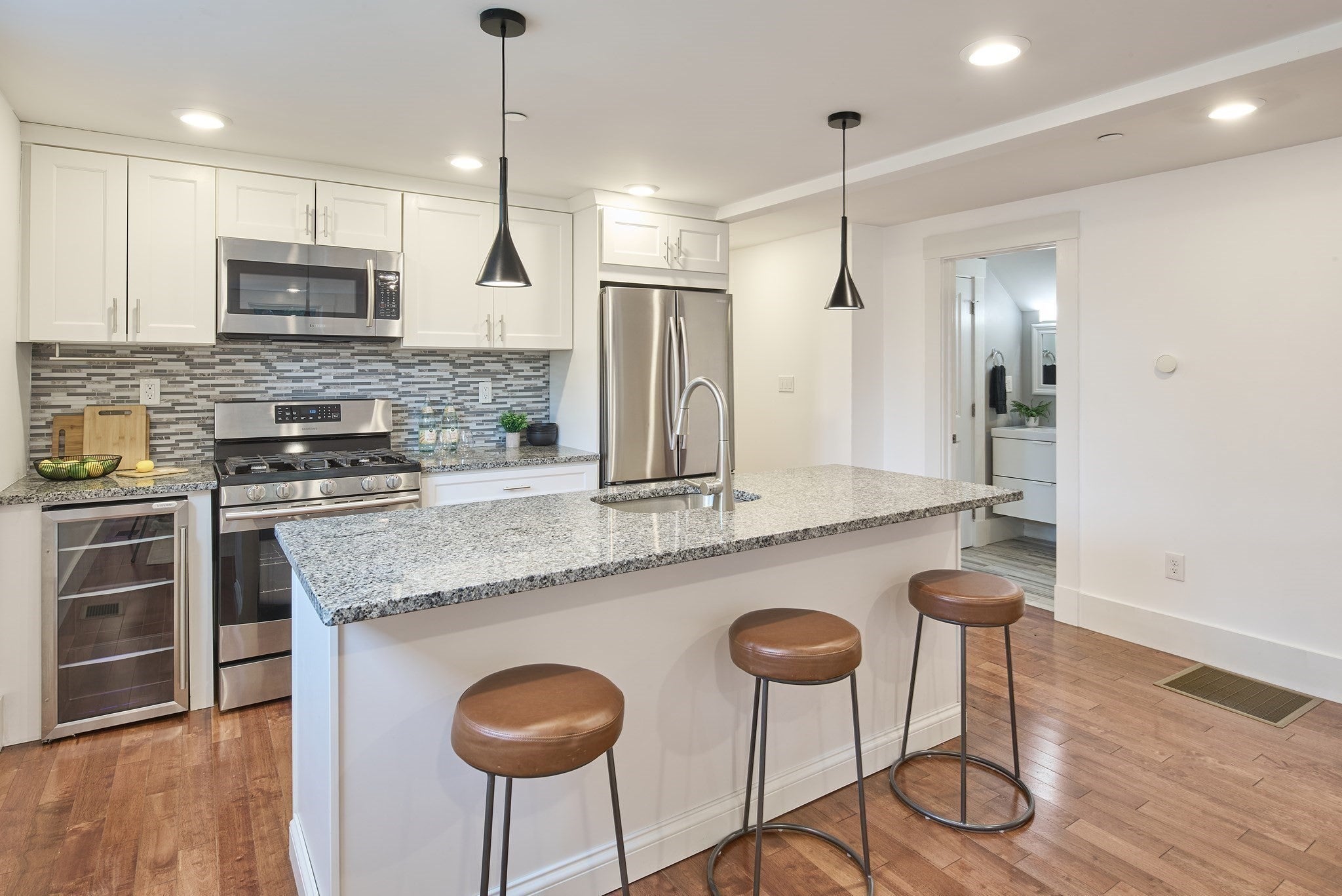 2 Auburn Ave #2, Somerville, MA, 2 Auburn Ave #2, Somerville, MA Photo #1