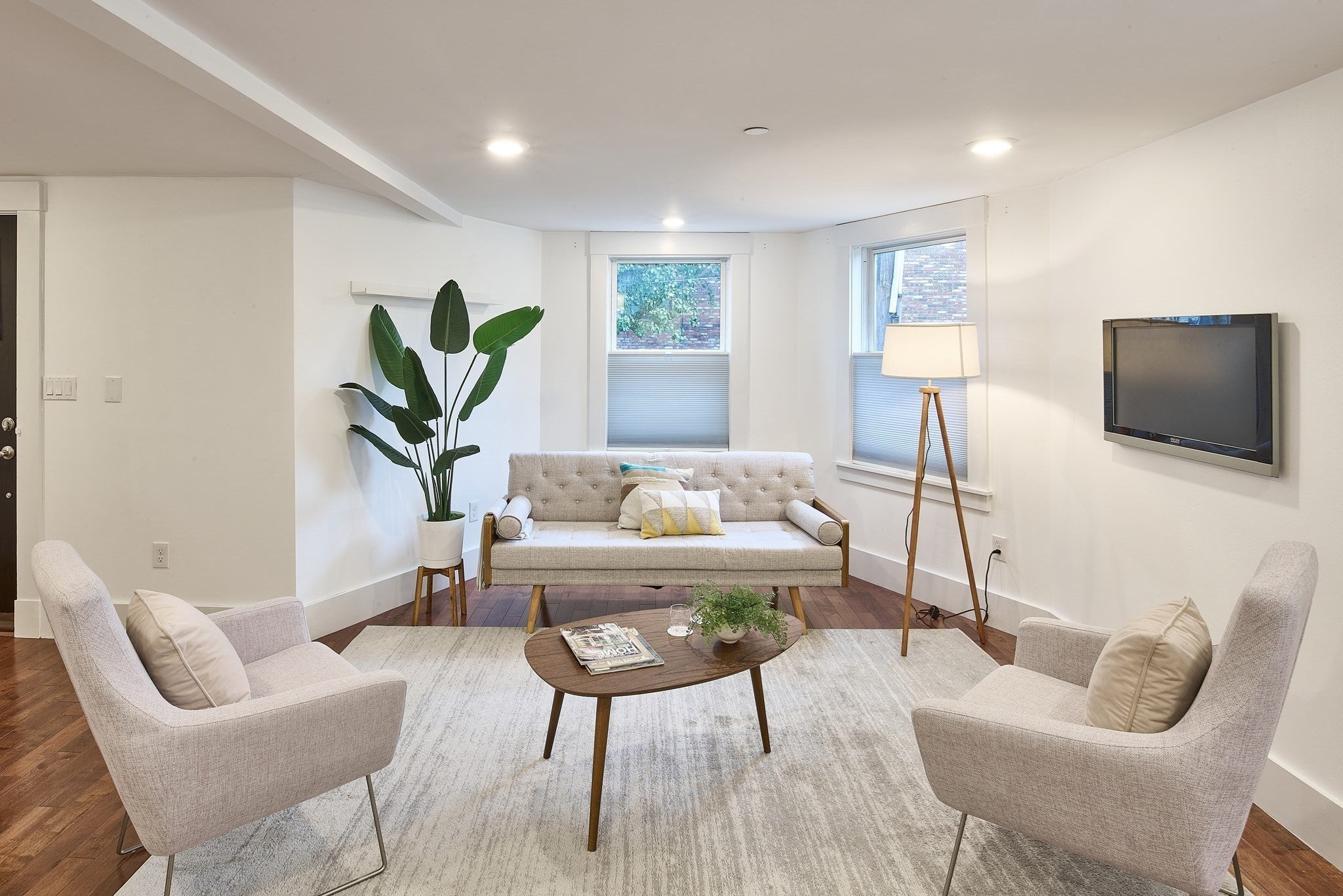 2 Auburn Ave 2