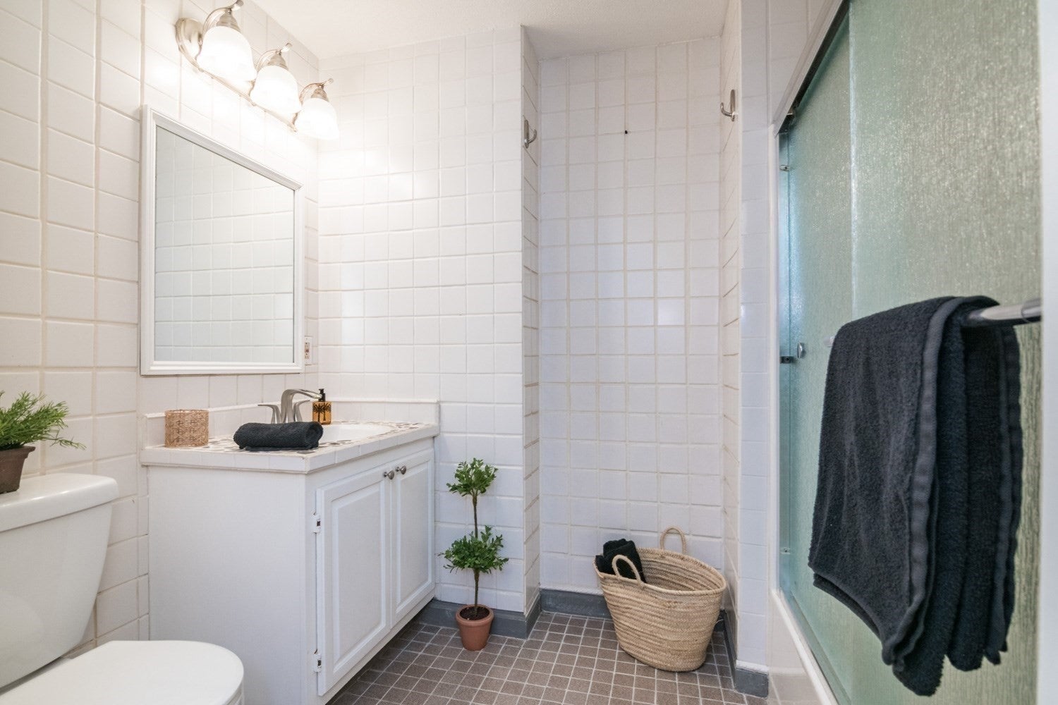 124 College Street #2, South Hadley, MA, 124 College Street #2, South Hadley, MA Photo #10