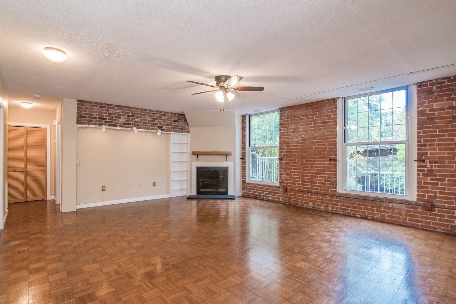124 College Street 2
