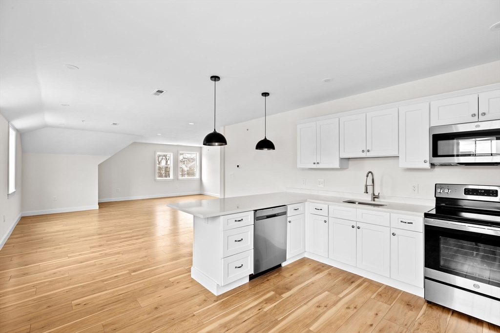 1 Pleasant Street 301