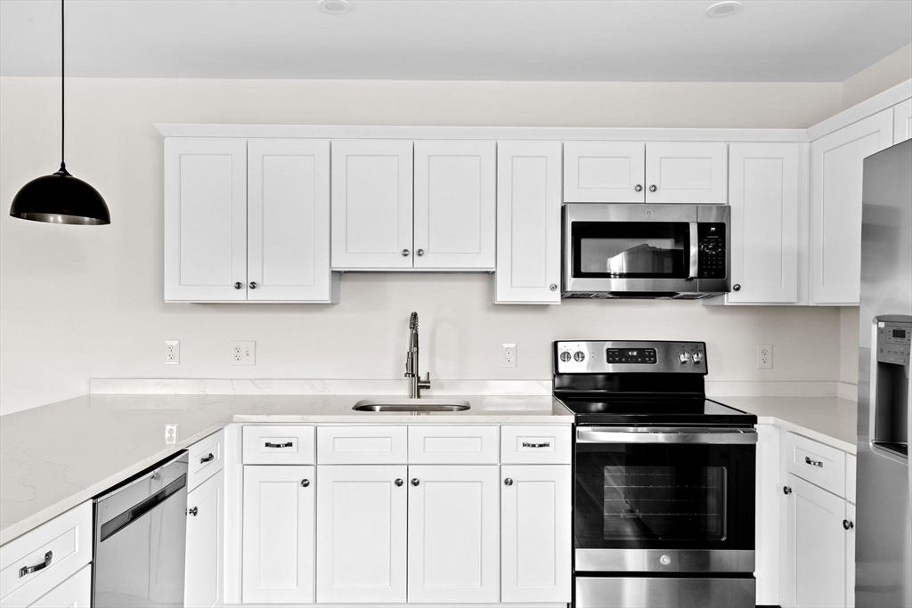 1 Pleasant Street 301