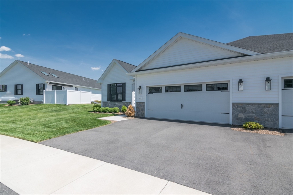 61 Villa Drive 61