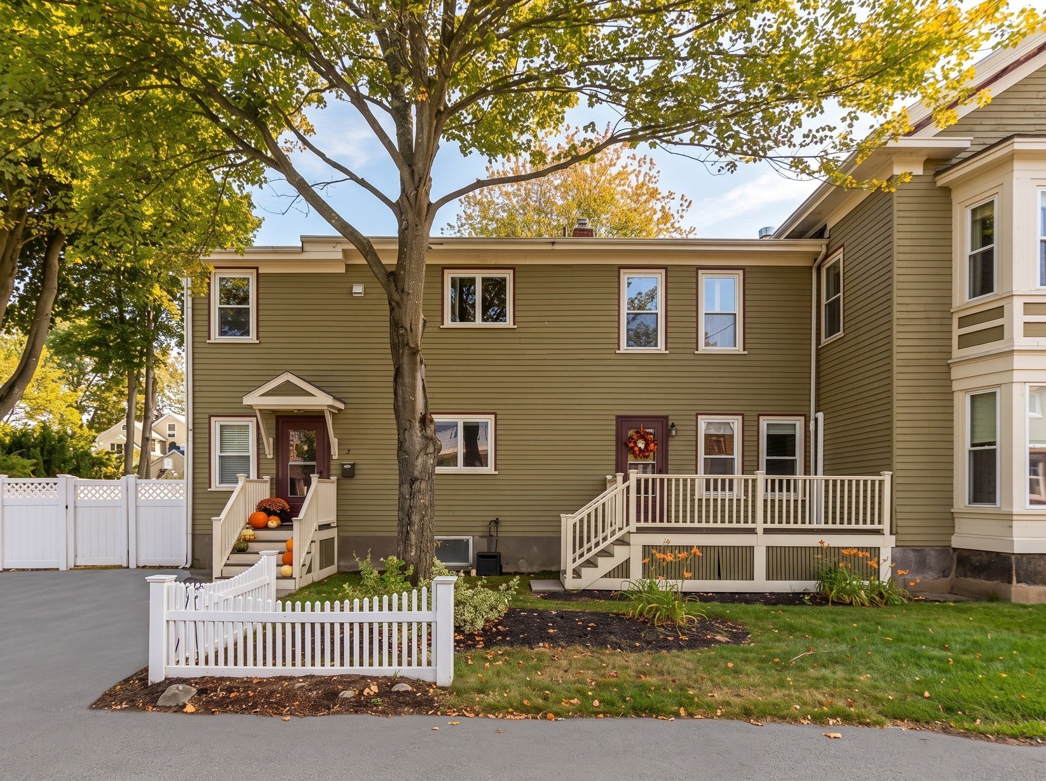 33 Vine St 2