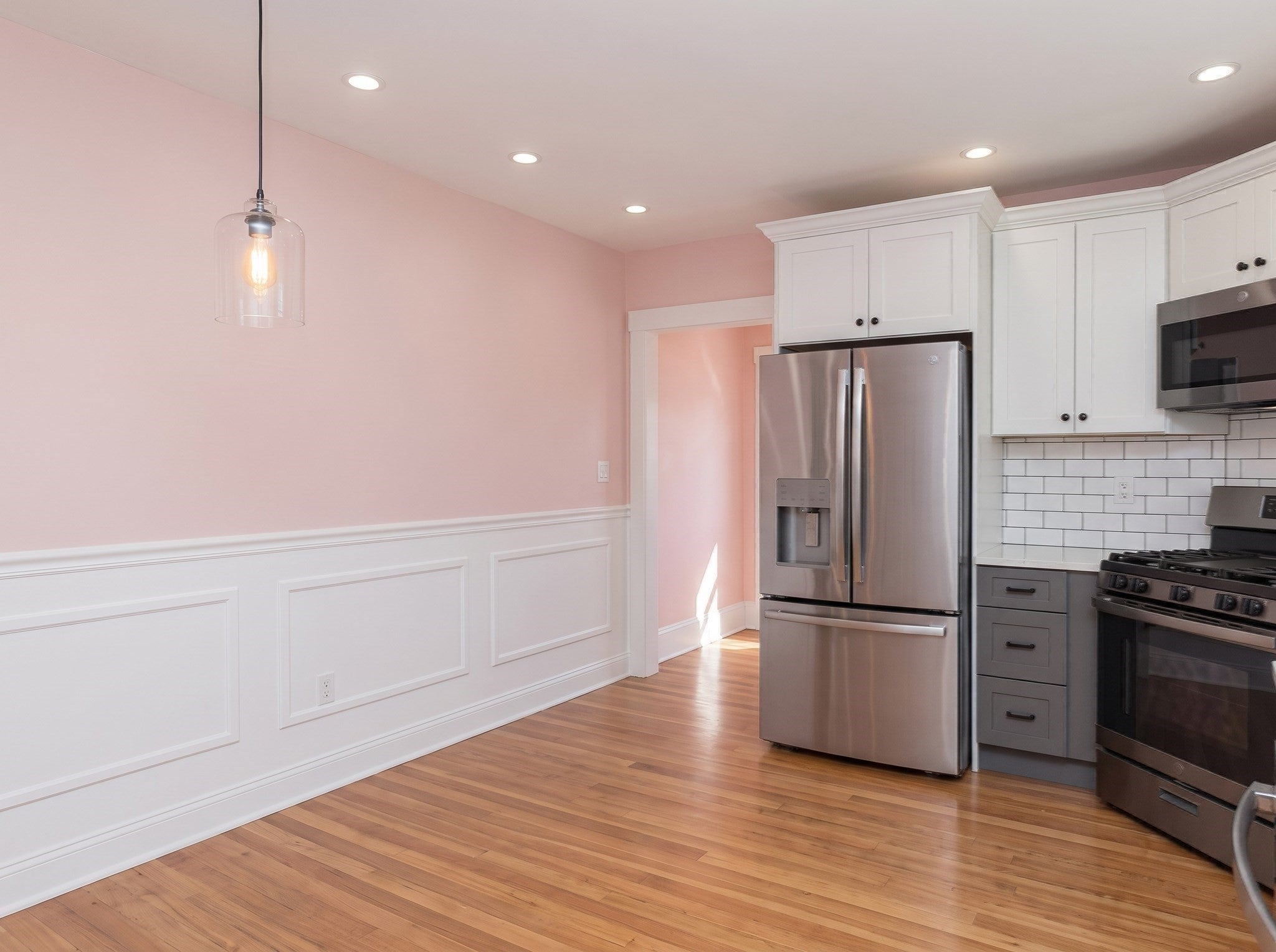 33 Vine St #2, Melrose, MA Photo #17
