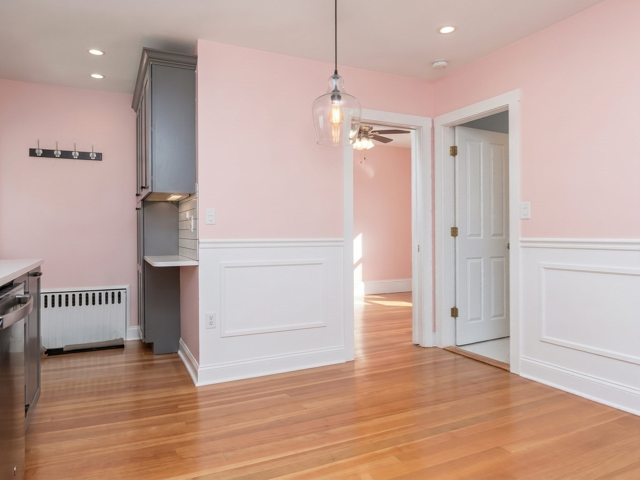 33 Vine St #2, Melrose, MA Photo #33
