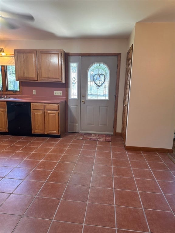 Photo of 167 Townsend St, Fitchburg, MA